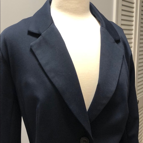 EUC navy blazer with one button closure - Picture 2 of 6